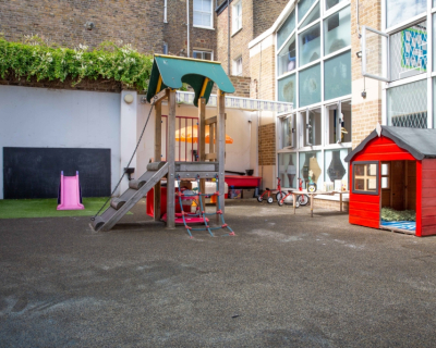 outdoor-spaces-at-west-kensington