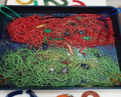 coloured-messy-play-activity
