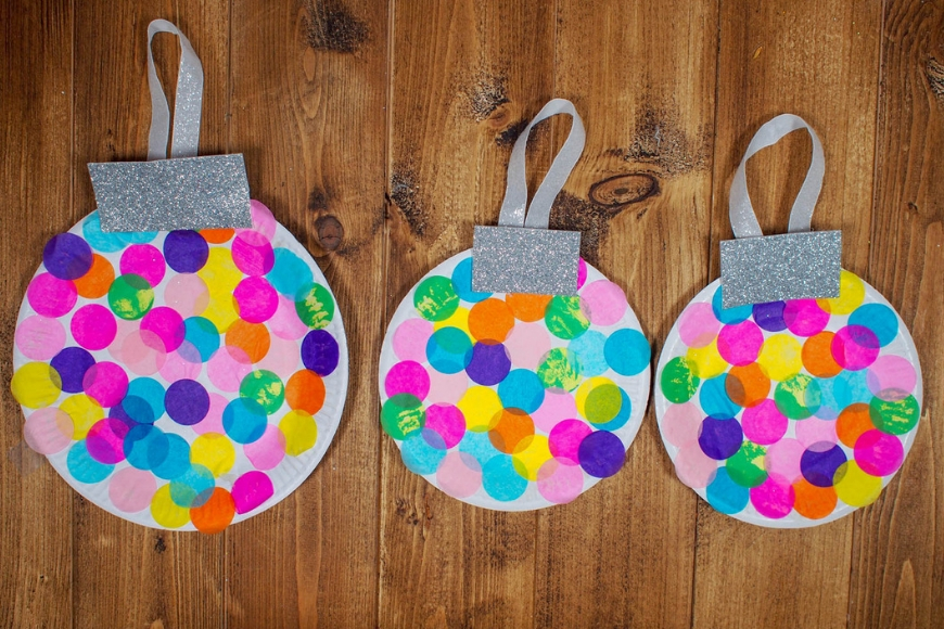 Paper Plate Baubels - Step 5